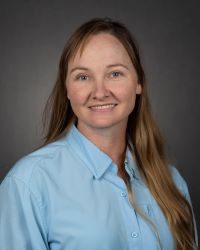 Headshot of Amanda Phillips